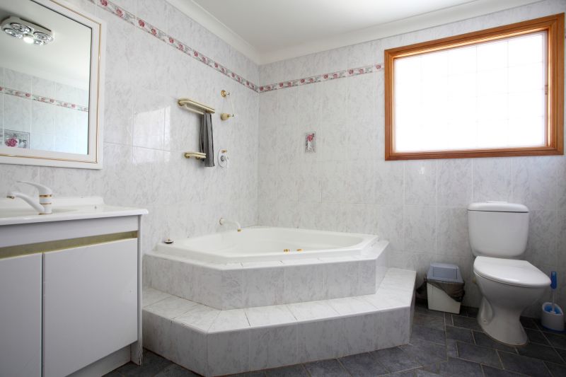 Top Bathtub Installation Companies in Newport Beach, CA